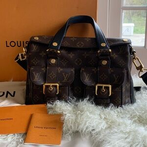 Louis Vuitton Manhattan Monogram Shoulder or Tote Handbag (Noir)